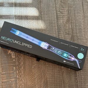 Paul Mitchell Neuro Unclipped 1” Rod Beach Waves Curling Iron